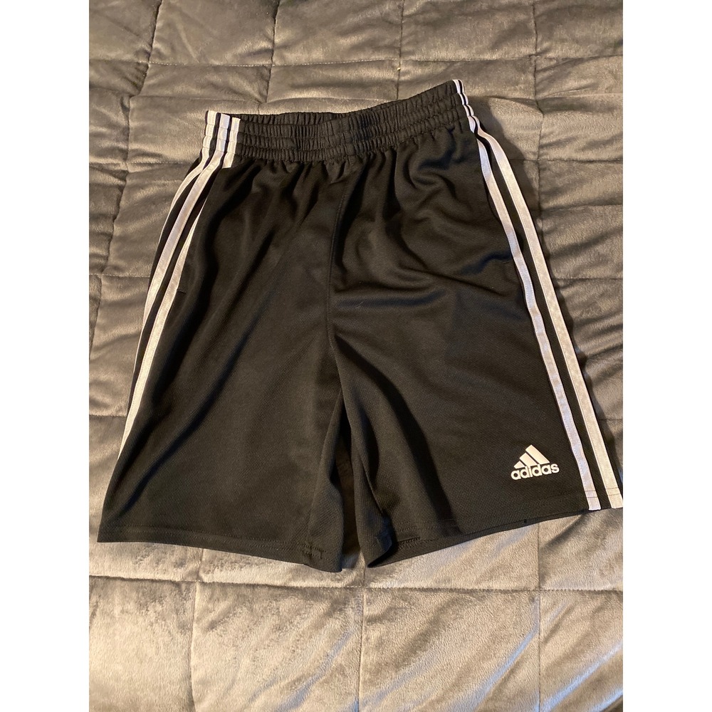 Adidas Boys Black 3-Stripe Athletic Shorts Regular Fit Size L 14/16 0635